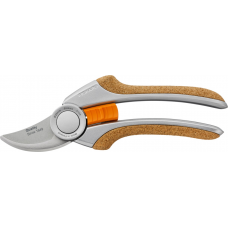 Секатор FISKARS Quantum 111970 плоскостной (111970)