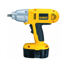 Гайковерт аккумуляторный DeWALT DW 059 K2 ударный