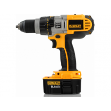 Дрель-шуруповерт аккумуляторная DeWALT DCD 935 B2 ударная